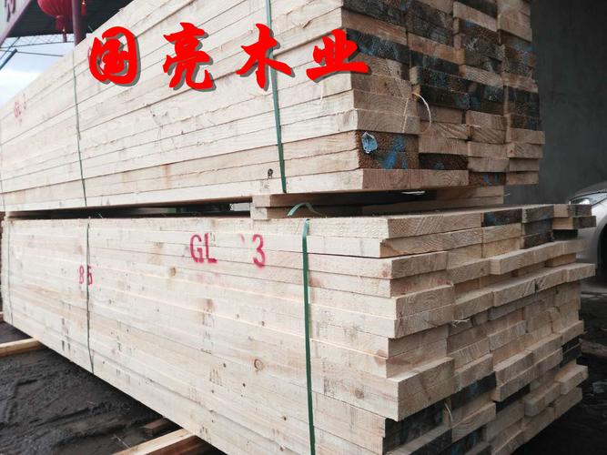 产品信息 建筑材料 特种建材 >松木桩 打桩木河道防汛木桩 木材加工厂